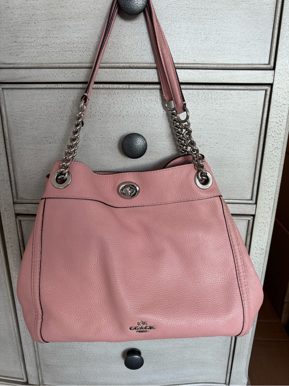 Coach Turnlock Chain Edie Leather Shoulder Bag - Pink/Silver (36855)